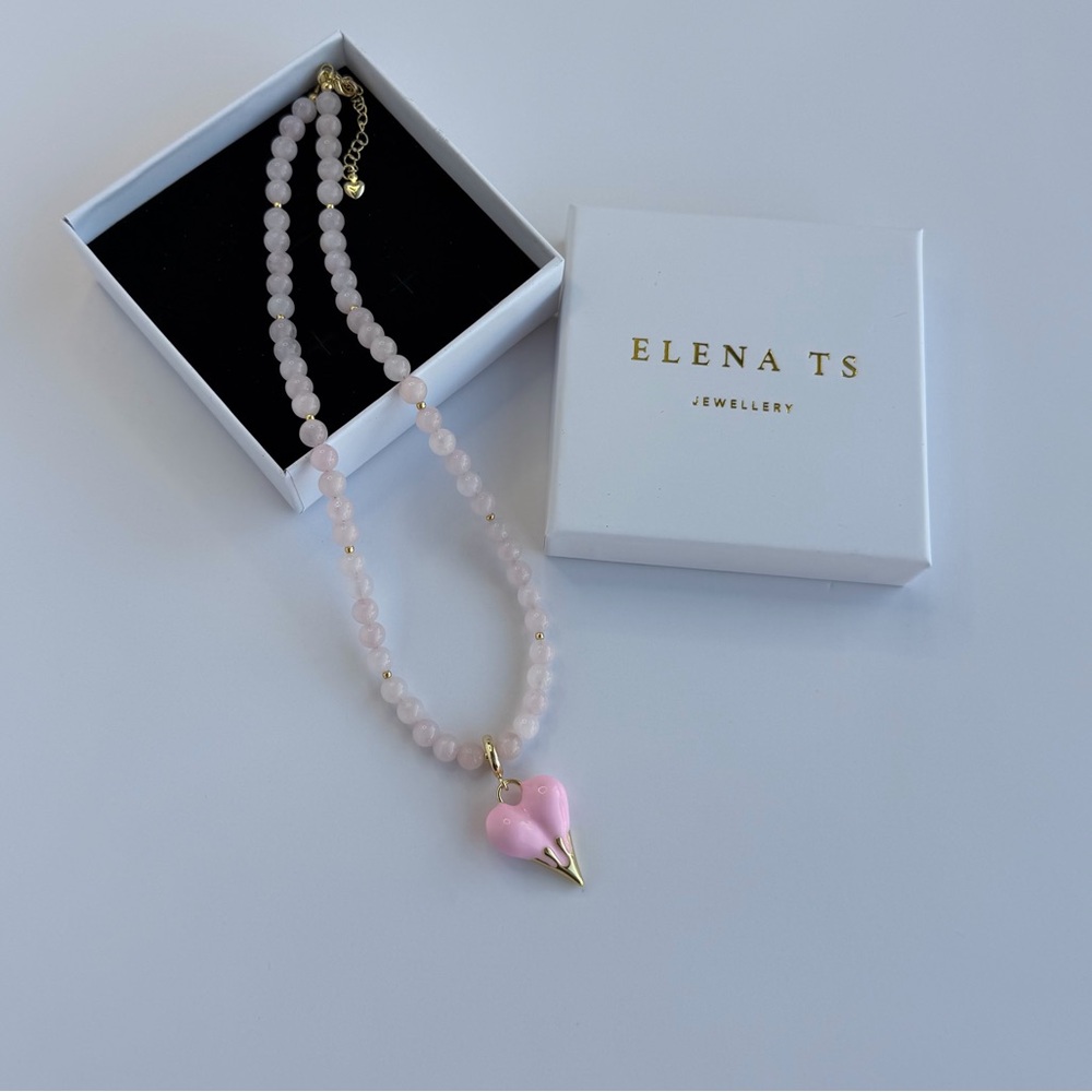 519 Rose Quartz Heart Pendant Necklace - Picture 4 of 5
